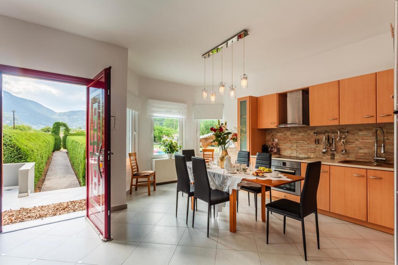 Villa Stymfalia - Luxury Mansion With Private Pool Karteri  Zewnętrze zdjęcie